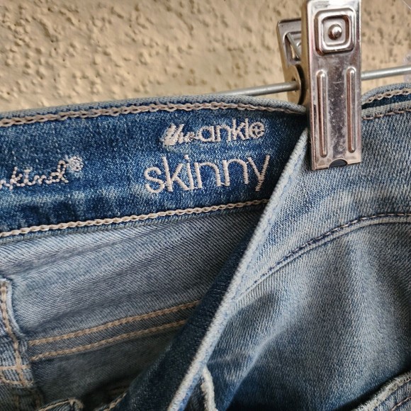 7 for All Mankind the Ankles Skinny Jean Frayed Cutoff Hem in Bright Palms Sz 27 - Picture 4 of 9